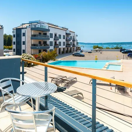 Appartement Vizula Sunset A - Dolce *